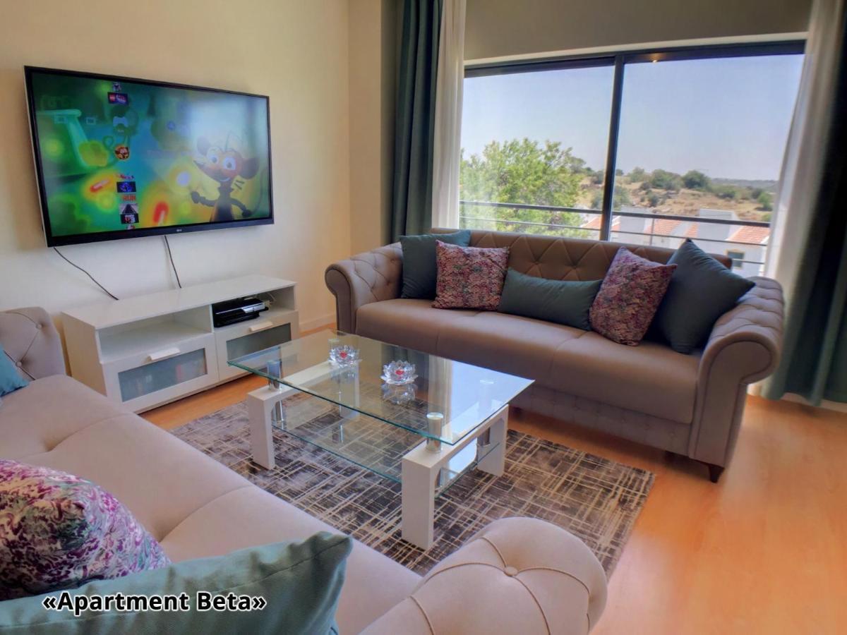 Apartment Beta - 2 Bedrooms, Private Rooftop Patio With Hot Tub, Bbq And View Ferragudo  Buitenkant foto