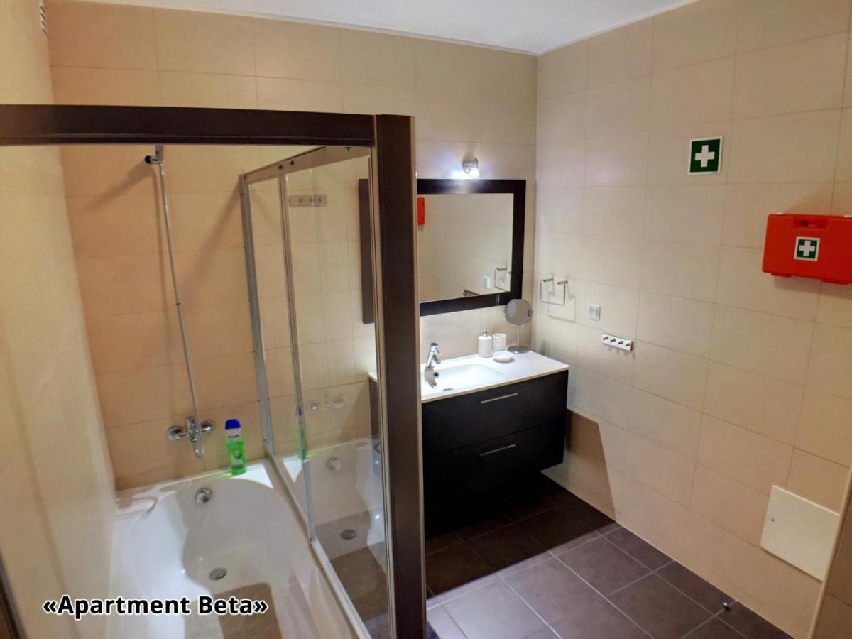 Apartment Beta - 2 Bedrooms, Private Rooftop Patio With Hot Tub, Bbq And View Ferragudo  Buitenkant foto