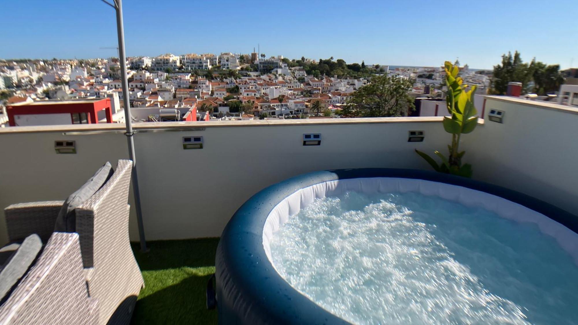 Apartment Beta - 2 Bedrooms, Private Rooftop Patio With Hot Tub, Bbq And View Ferragudo  Buitenkant foto